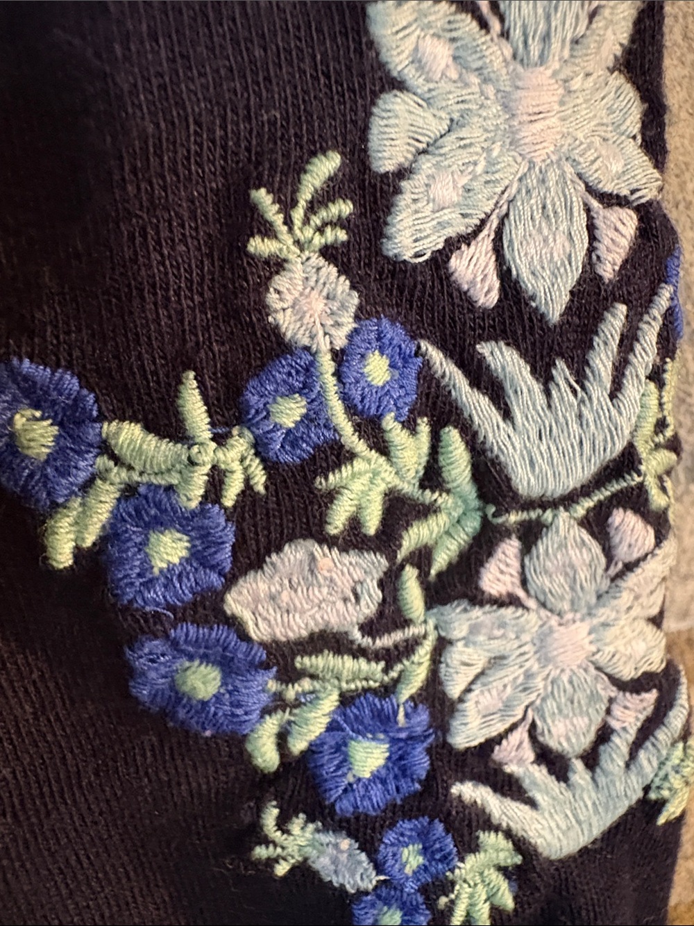 Talbots Navy Scoop Neck Long Sleeve Top with Blue & White Floral Embroidery - Picture 6 of 7